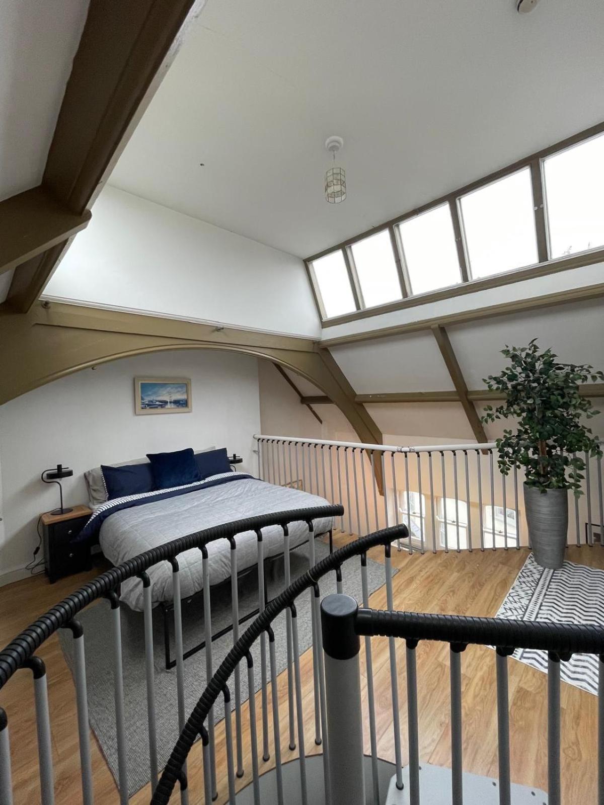 Unique Loft